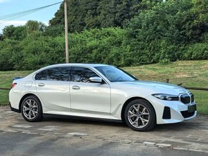 <span class=keywords><strong>BMW</strong></span> i3 eDrive35L Long Range 2022, berline électrique d'occasion avec conduite à gauche - Product Image 2
