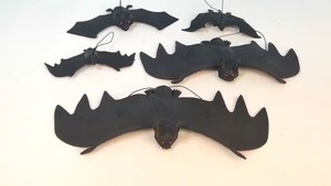 Chauves-souris vampires artificielles <span class=keywords><strong>Halloween</strong></span> fête faveurs décor à la maison atmosphère hantée accessoires suspendus effrayant effrayant TPR <span class=keywords><strong>Halloween</strong></span> chauves-souris - Product Image 4