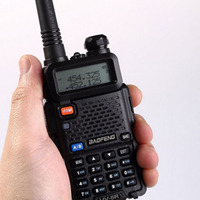 Radio Baofeng UV5R UV-5R double bande VHF UHF d'origine usine, certifiée CE FCC, appareil de communication d'urgence pour radioamateurs, talkie-walkie pour adultes