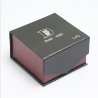 Fabricant de boîte rigide de luxe en carton avec logo personnalisé Emballage de boîte magnétique Boîtes cadeaux de luxe pliantes avec magnétique