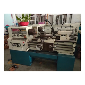 Grand rabais <span class=keywords><strong>tour</strong></span> manuel d'<span class=keywords><strong>occasion</strong></span> Guangzhou 632A 1000MM à vendre <span class=keywords><strong>mandrin</strong></span> <span class=keywords><strong>de</strong></span> <span class=keywords><strong>tour</strong></span> <span class=keywords><strong>de</strong></span> tournage en métal <span class=keywords><strong>de</strong></span> diamètre 320mm - Product Image 1