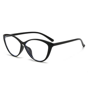 แว่นกันแดดทรงแคทอายสำหรับผู้หญิง กำลังฮิตใน TikTok ป้องกันรังสียูวี 400 กรอบพีซีแบบเต็มขอบ รุ่น 3 รุ่น YC836 F3 - Product Image 2