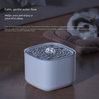 Distributeur d'eau intelligent pour animaux domestiques avec filtration automatique, circulation d'eau fraîche, capacité de 3L, chargement intelligent, étanche IPX8 et protection contre l'ébullition à sec