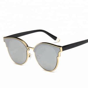 แว่นกันแดดแฟชั่นดีไซน์อิตาลีคุณภาพสูงปี 2022 สำหรับผู้หญิง รับทำโลโก้ แว่นกันแดดโพลาไรซ์ - Product Image 6