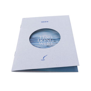 Services d'impression de livres à couverture souple, brochures, catalogues, magazines de mode en couleur personnalisés en usine - Product Image 1