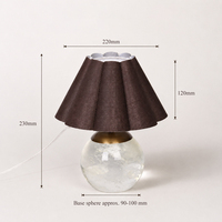 Lampe de table moderne en céramique et cristal, abat-jour en tissu plissé, design LED style ferme, éclairage écologique pour chambre et salon