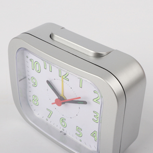 Reloj despertador para niños pequeños al por mayor para decoración del hogar y estudio diseño moderno Pantalla de cuarzo material plástico tipo aguja - Product Image 3