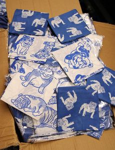 Bandana d'anniversaire pour <span class=keywords><strong>chien</strong></span> en coton de haute qualité, collier personnalisé avec logo, foulard pour animal de compagnie, motif dessin animé, design automnal, mouchoirs carrés en gros - Product Image 3