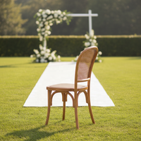 Chaise en plastique PP imitation rotin robuste avec assise tressée respirante pour événements extérieurs et mobilier de salle à manger d'hôtel