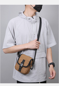 Riñonera Deportiva de Moda, Práctica y Ajustable, Riñonera Táctica para Hombre, Bolsa de Mensajero con Hebilla Magnética - Product Image 6