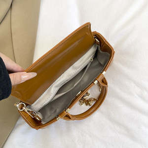 Sac à main carré en PU pour femme, très tendance, avec chaîne diagonale, portable, luxueux, mignon, sac bandoulière pour femme - Product Image 2