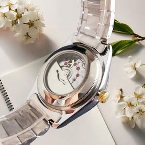 Montre pour femme en acier inoxydable bicolore or, cadran diamanté, affichage de la date et du jour, montre-bracelet de luxe tendance - Product Image 5