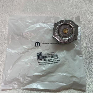 Mopar OEM nueva tapa de radiador para <span class=keywords><strong>Grand</strong></span> <span class=keywords><strong>Cherokee</strong></span> Durango Challenger cargador de aluminio se adapta a Alfa Romeo Mitsubishi Fiat Lexus - Product Image 6