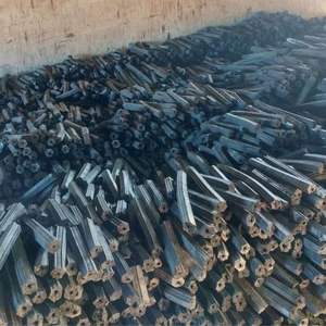 Charbon de bois en briquettes de sciure sans fumée 100% naturel, haute rétention de chaleur, chaleur constante, exportateur VN réputé, source fiable - Product Image 3