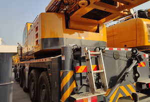 Grue hydraulique QAY180 de 180 tonnes <span class=keywords><strong>la</strong></span> plus vendue, vitesse de déplacement de 80 km/h, moteur <span class=keywords><strong>Mercedes</strong></span> pour <span class=keywords><strong>centrale</strong></span> éolienne - Product Image 5
