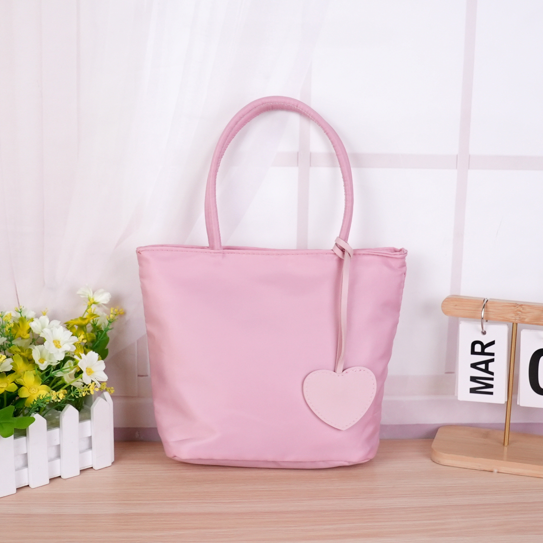 Sac simple rose [porter à deux mains]