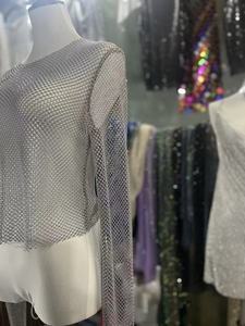 Vestido de fiesta de color claro con diamantes de imitación para mujer, camiseta Sexy transparente de malla con diamantes, camiseta gris de manga larga con cuello redondo - Product Image 3