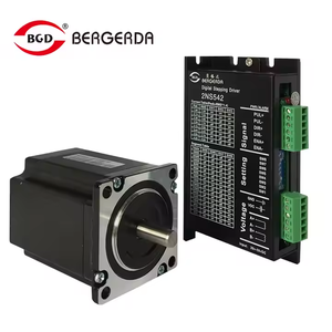 Motor trifásico de circuito abierto Nema43 de 12 Nm y 5.8 A con controlador de fábrica - Product Image 2