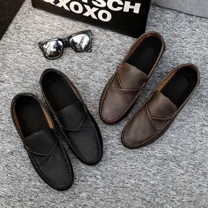 Großhandel Casual Herren Schwarz Farbe Haushalt Aufzug Hausschuhe Echtes Leder Höhe Zunehmende Schuhe