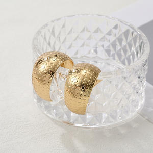 Source Factory Designed C-shaped Minimalist Luxury <b>Stud</b> <b>Earrings</b> 14K Gold Plated Classic Style <b>Small</b> Quantity in Stock - Product Image 2