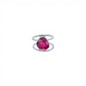 Bague minimaliste en argent 925 avec pierre précieuse rubis, sertie dans un cadre, pour un usage quotidien, bijoux unisexe - Product Image 1
