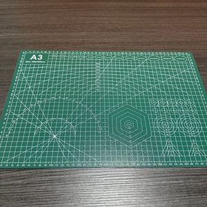 <span class=keywords><strong>Tapis</strong></span> <span class=keywords><strong>de</strong></span> <span class=keywords><strong>découpe</strong></span> rotatif A3 double face 3 couches pour travaux manuels, <span class=keywords><strong>couture</strong></span>, loisirs créatifs, tissus, scrapbooking <span class=keywords><strong>de</strong></span> précision - Product Image 2