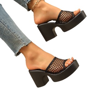 รองเท้าส้นสูงแบบคัทเอาท์สำหรับผู้หญิงรุ่นใหม่ล่าสุด แฟชั่นฤดูร้อน ไซส์ใหญ่ ดีไซน์หรูหรา พื้นหนา ตาข่ายแบบเส้นเดียว - Product Image 5