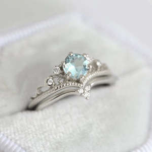 Juego de anillos de circonita redonda con corona de princesa para mujer, joyería elegante y delicada a la moda - Product Image 6