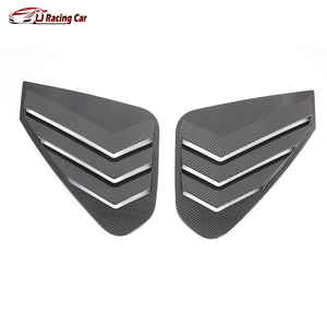 Cubierta de ventana de coche Aspecto de carbono Exetrior Rejilla de ventana lateral de coche trasero Accesorios de coche para <span class=keywords><strong>Toyata</strong></span> <span class=keywords><strong>Rav4</strong></span> 2019-2023 - Product Image 3