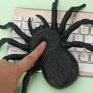 Jouet anti-stress populaire sur internet, grande araignée noire en caoutchouc à presser, pour blague au bureau, soulagement du stress, jouet créatif de petite taille - Product Image 1