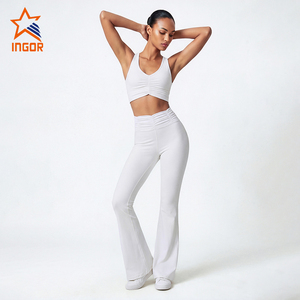 Conjunto <span class=keywords><strong>de</strong></span> Yoga para Mujer con Logotipo Personalizado, Top Deportivo con Escote Fruncido y Leggings <span class=keywords><strong>de</strong></span> Cintura Alta con Corte Acampanado, Conjunto Deportivo <span class=keywords><strong>de</strong></span> 2 Piezas Suave como la Mantequilla para Gimnasio - Product Image 2