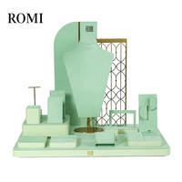 Busto de exhibición de joyería verde Romi para mostrador y ventana Juego de exhibición de joyería verde para mostrador y ventana