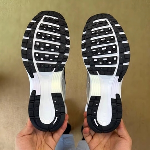 Baskets décontractées de marque pour créateur de mode, chaussures de marche tendance <span class=keywords><strong>P6000</strong></span>, qualité supérieure, diverses séries athlétiques. - Product Image 3