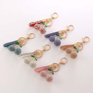 2025 Tùy Chỉnh Bling Dễ Thương 3D Cherry Móc Khóa Lá Pha Lê Quyến Rũ Mặt Dây Chuyền Keychain - Product Image 1