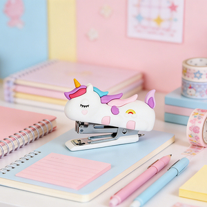Ikeyword - <span class=keywords><strong>Grapadora</strong></span> de Plástico Portátil con Forma de Unicornio, <span class=keywords><strong>Pequeña</strong></span> y Colorida, para Oficina - Product Image 6