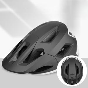 Casque de vélo en fibre de carbone monobloc intégré avec visière large détachable pour le cyclisme sur route et en montagne, casque de sécurité pour vélo - Product Image 3