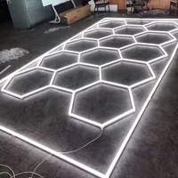Vente directe d'usine Hexagonal 14 Grille Plafond Détail Nid D'abeille LED Lumière pour Commercial Auto Show LED Garage Work Light