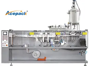 Máquina de llenado de líquidos de embalaje Horizontal completamente automática para productos químicos con engranaje, embalaje de bolsa de boquilla de rodamiento PLc, 1 unidad