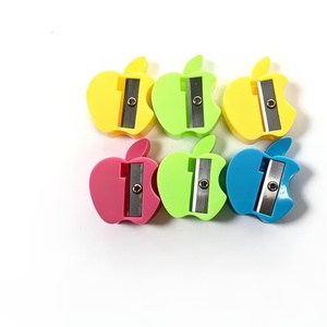 Sacapuntas con Diseño de Manzana a Precio de Fábrica, Material Escolar con Forma de Fruta de Dibujos Animados para Niños, Recompensas para el Aula con Buena Calidad - Product Image 2