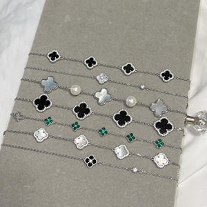 <span class=keywords><strong>Bracelet</strong></span> de charme trèfle à quatre feuilles en <span class=keywords><strong>agate</strong></span> véritable double face plaqué or 18 carats en acier inoxydable de haute qualité 1,5 mm - Product Image 4