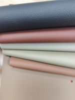 Tissu de revêtement de siège de voiture en cuir synthétique PVC matelassé brodé de haute qualité, imperméable, anti-moisissure et résistant à l'abrasion