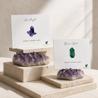 Carte d'insertion personnalisée pour produits en pierres précieuses avec illustration de cristal et finition mate pour l'emballage des boutiques de cristaux