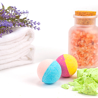 Coffret Cadeau de Bombes de Bain Bio Véganes en Gros à Marque Blanche, aux Huiles Essentielles Naturelles, pour une Détente Spa et des Bain Moussants Relaxants pour Femmes