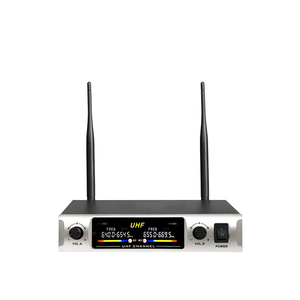 Micrófono Inalámbrico Profesional UHF de Metal Resistente para el Hogar, Escenarios, Grabación en Estudio y Karaoke - Product Image 5