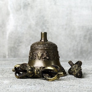 Campana Budista Tibetana Decorativa Más Vendida para Meditación y Sonido Curativo, Disponible a Buen Precio - Product Image 3
