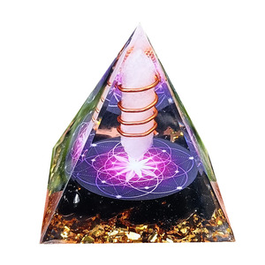 Pyramide en cristal blanc, pilier en résine époxy, artisanat Feng Shui, ornement de bureau pour salon, cadeau d'anniversaire - Product Image 5