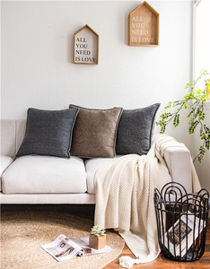 Vente flash : Coussins décoratifs de grande taille, en polyester doux, matelassés, carrés, avec surpiqûres blanches - Product Image 1