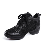 Chaussures de danse carrée pour femmes 2025 7200096, nouveau design avec maille respirante, semelle en caoutchouc, chaussures de jazz pour femmes