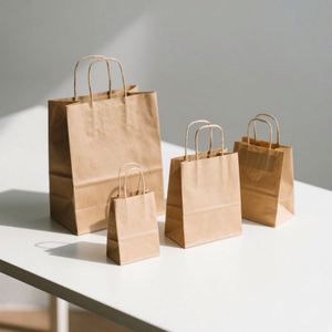Sacs en papier kraft de haute qualité personnalisés, écologiques, recyclables, style personnalisé avec votre propre logo, aspect élégant - Product Image 2