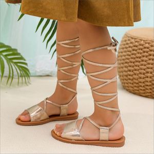 Sandales personnalisées pour enfants, sandales plates en PU, chaussures tendance avec leggings pour filles, sandales d'été à lacets pour enfants - Product Image 3